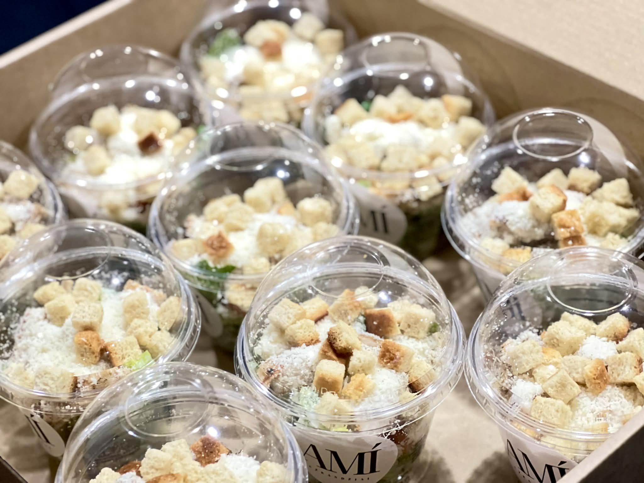 Cezaris su vištiena